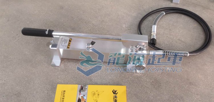 鷹牌鋁制手動液壓泵實物圖 鷹牌鋁制手動液壓泵實物圖